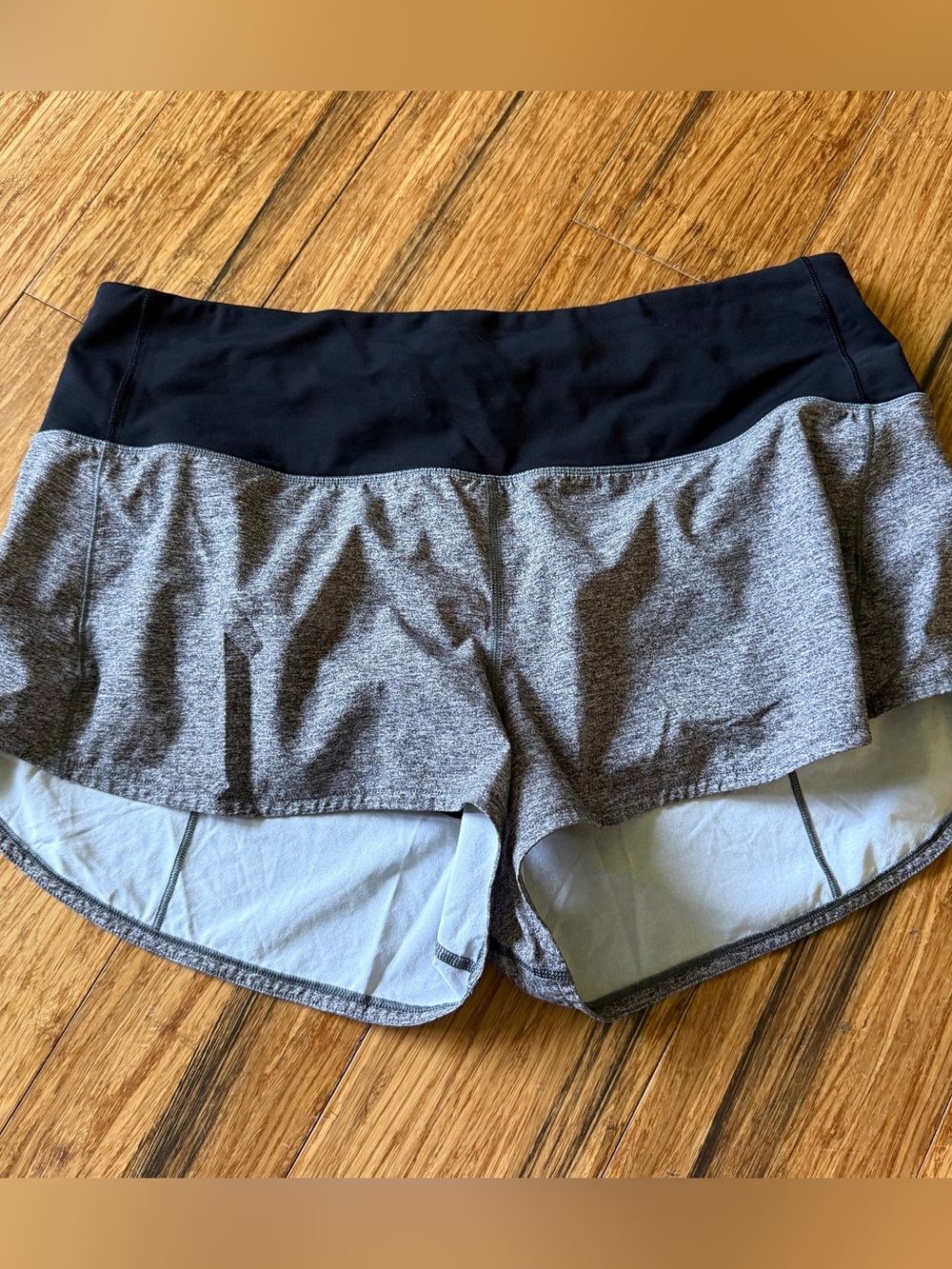 Lululemon Speed Up Shorts Size 12